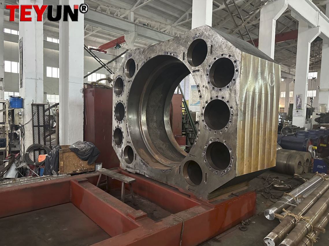 NEW ORDER-3600UST Aluminum extrusion press machine