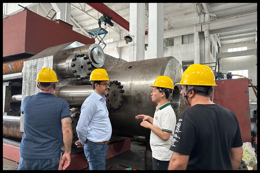 Turkish Customers Visit Our Factory